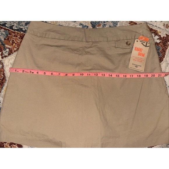 NEW Dockers Womens Size 12 Cotton Blend Kahki Diem Tan Skirt Skorts Waist - Picture 9 of 11